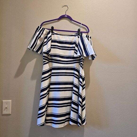 Badgley Mischka Striped Off-Shoulder Mini Dress Sz 12 - Picture 1 of 3